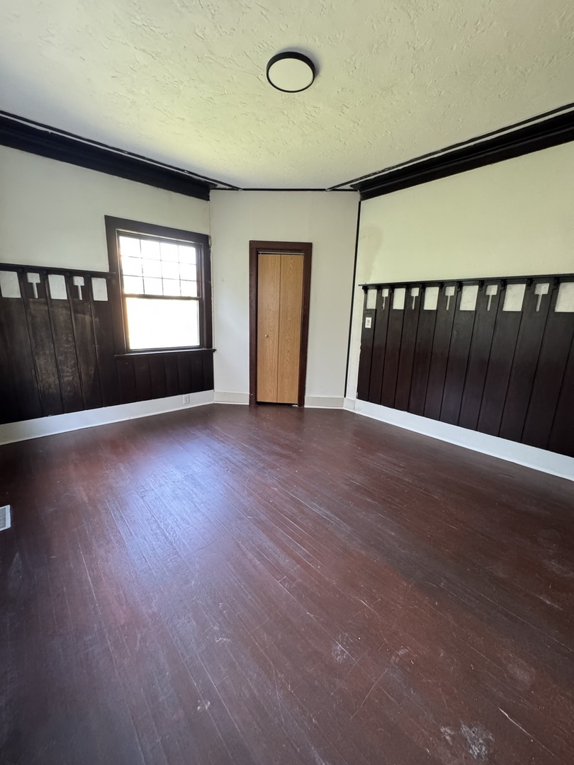 717 22nd Street Property Photo 4