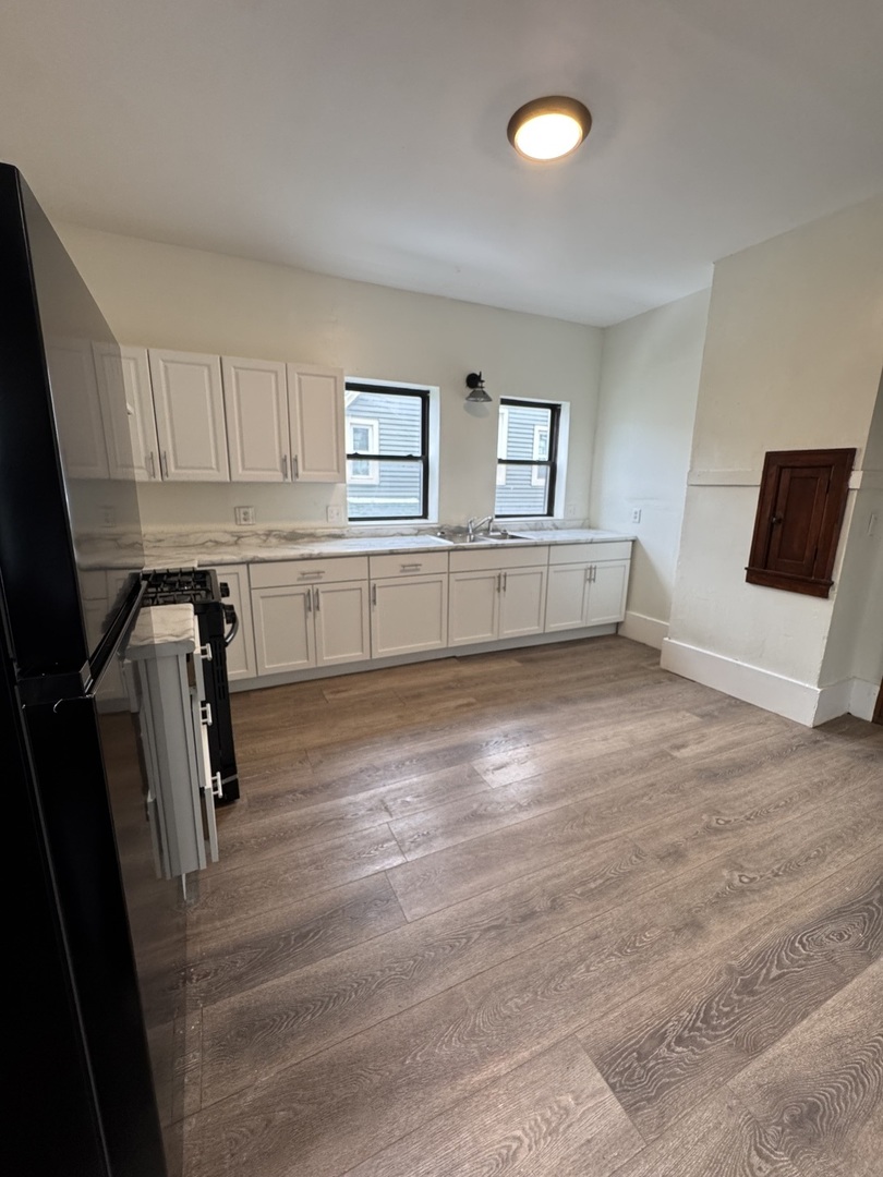 717 22nd Street Property Photo 5