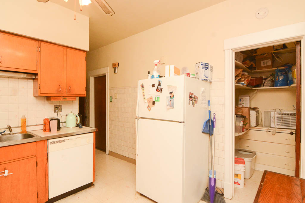 3821 N Damen Avenue 2 Property Photo 4