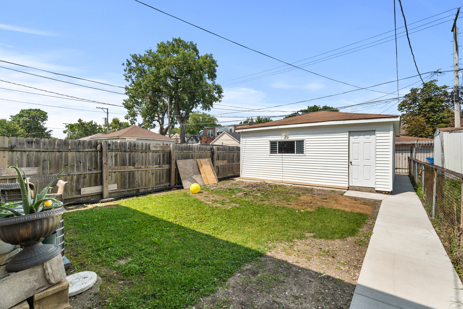 3220 W 65th Street Property Photo 23