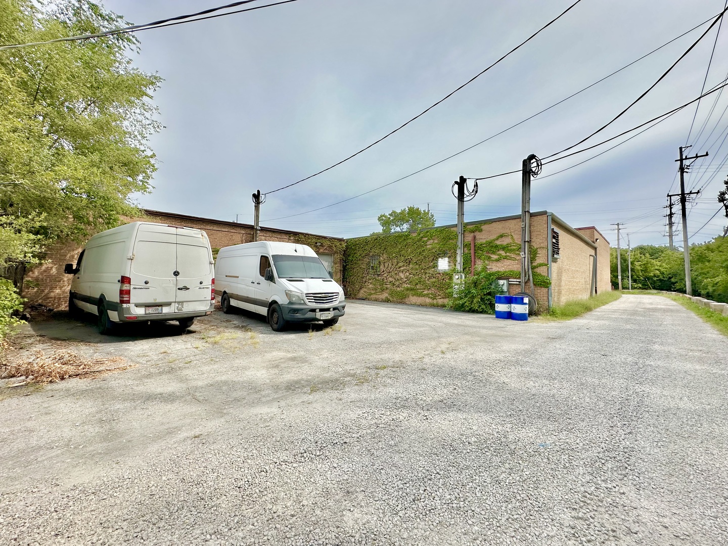 9105 Belden Avenue Property Photo 15