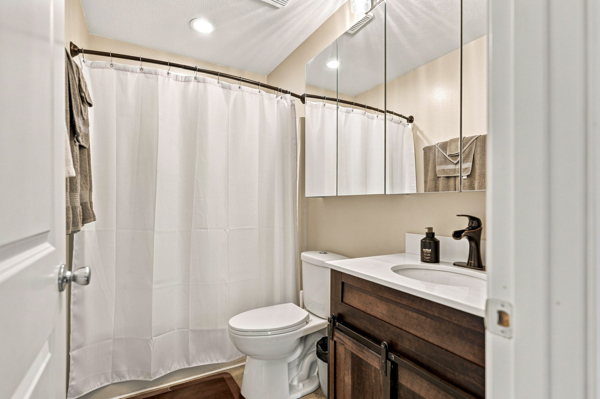 3203 Tuggle Drive Property Photo 12