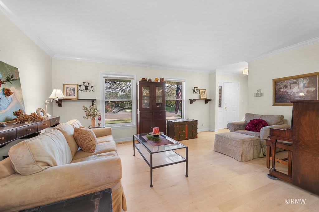 729 Cutters Mill Court Property Photo 6