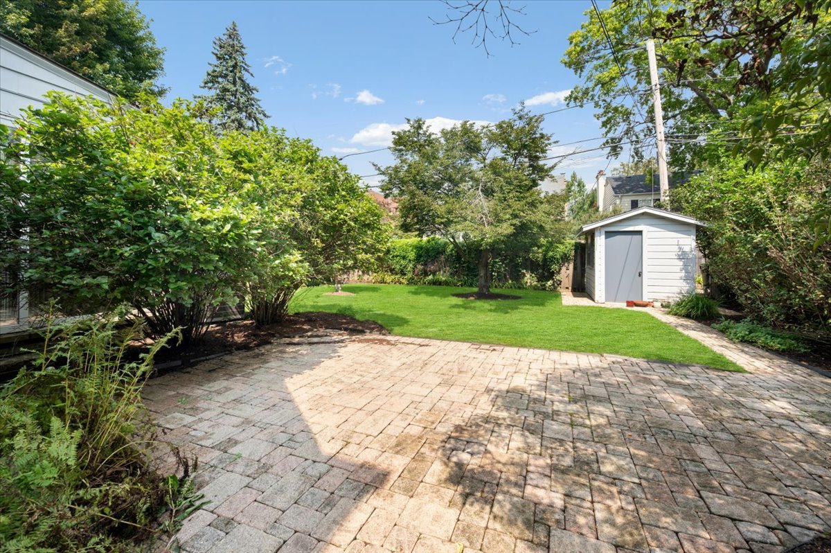3211 Park Place Property Photo 29