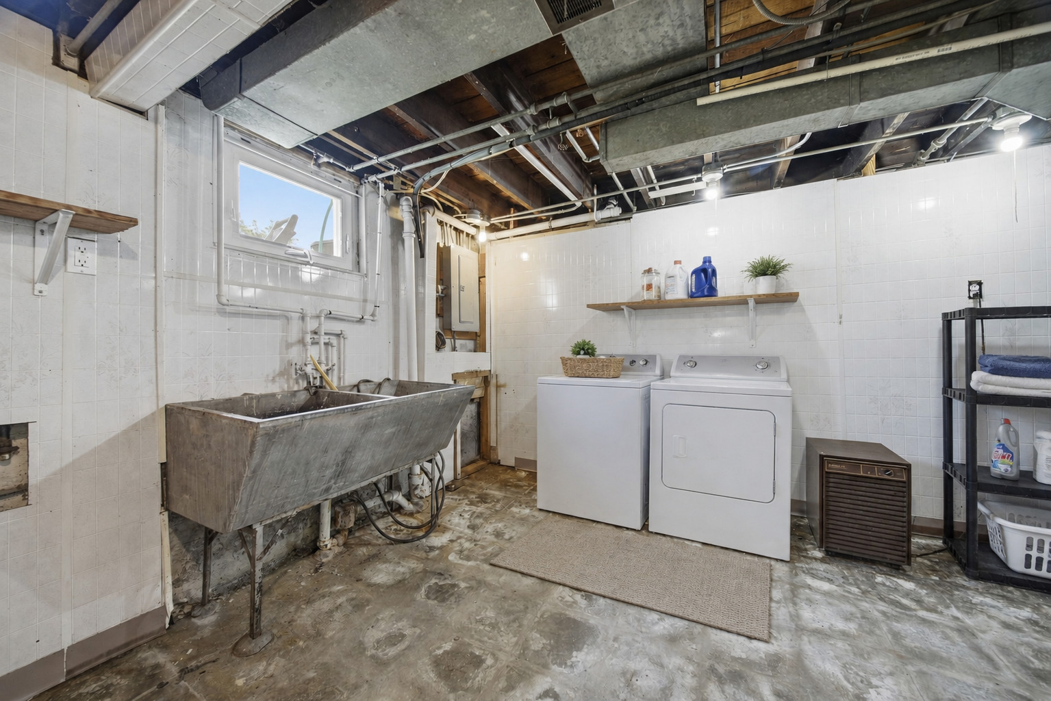 2705 Grunewald Street Property Photo 17