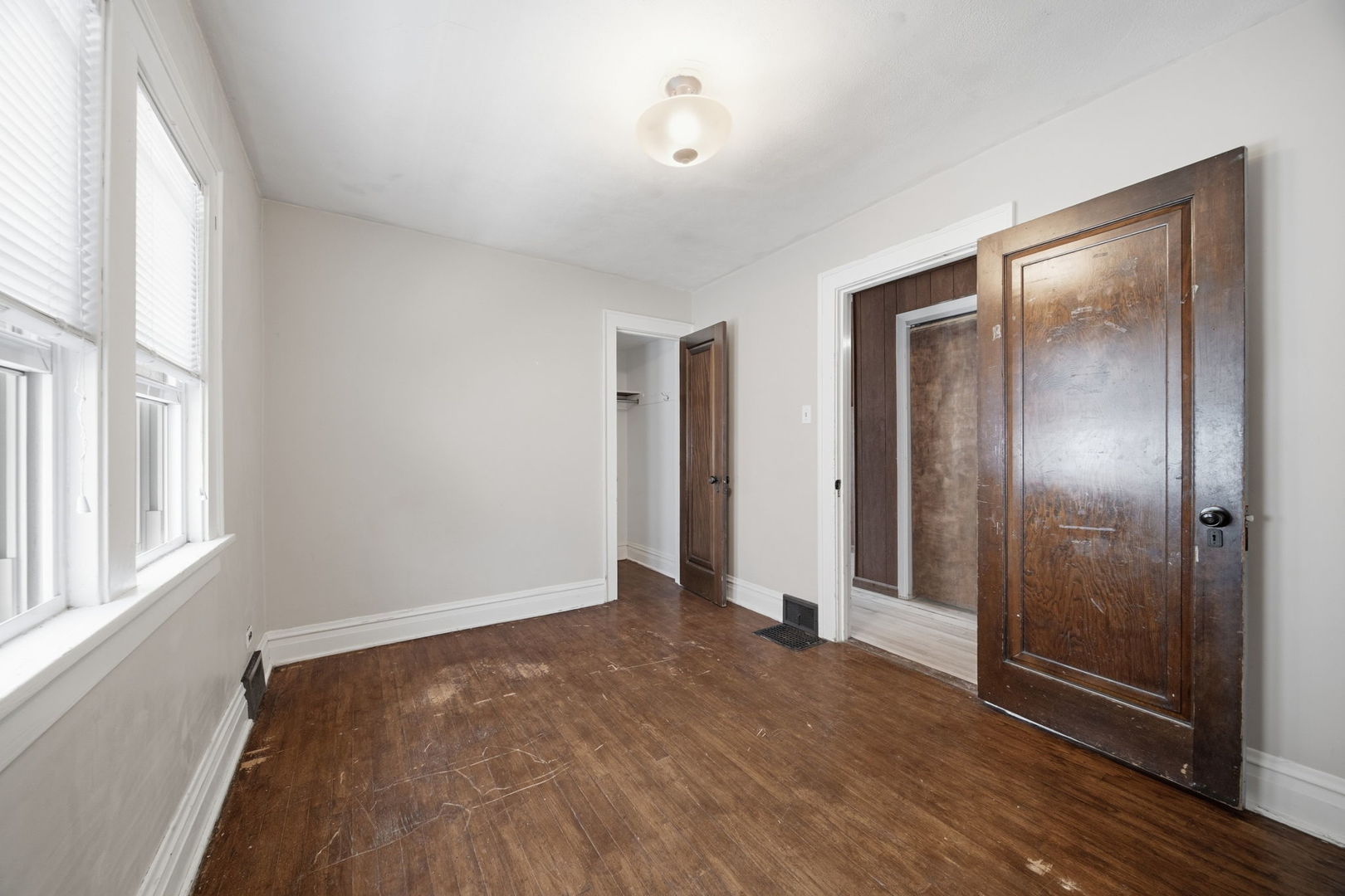 2705 Grunewald Street Property Photo 27