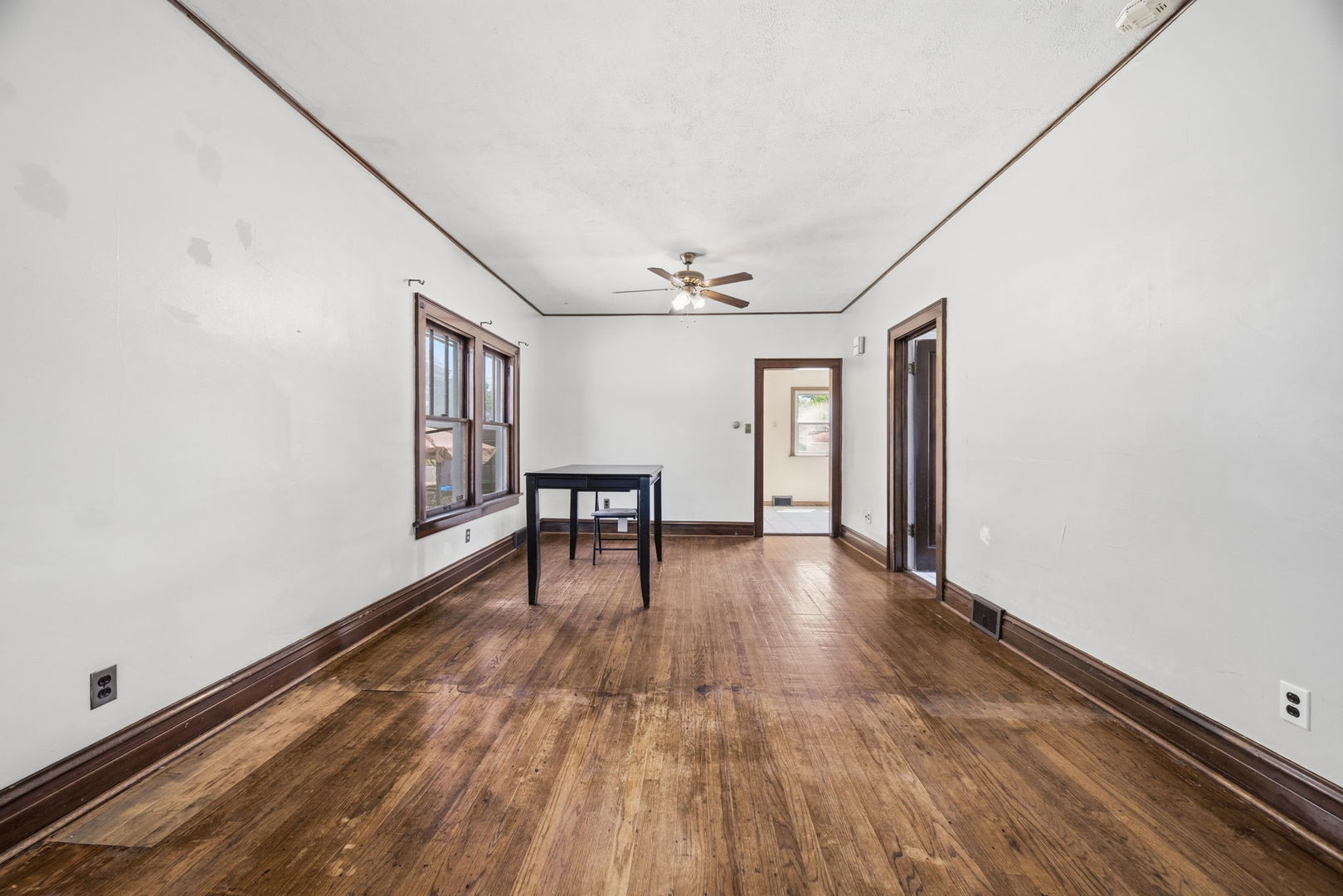 2705 Grunewald Street Property Photo 31