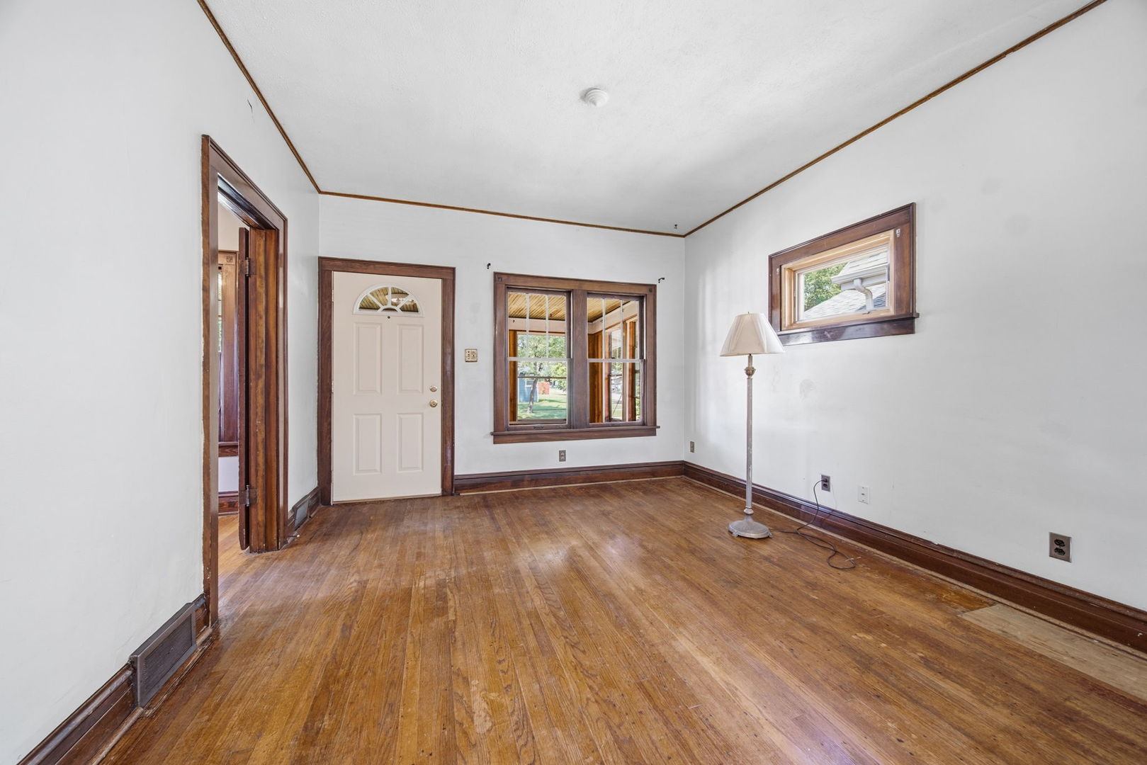 2705 Grunewald Street Property Photo 32