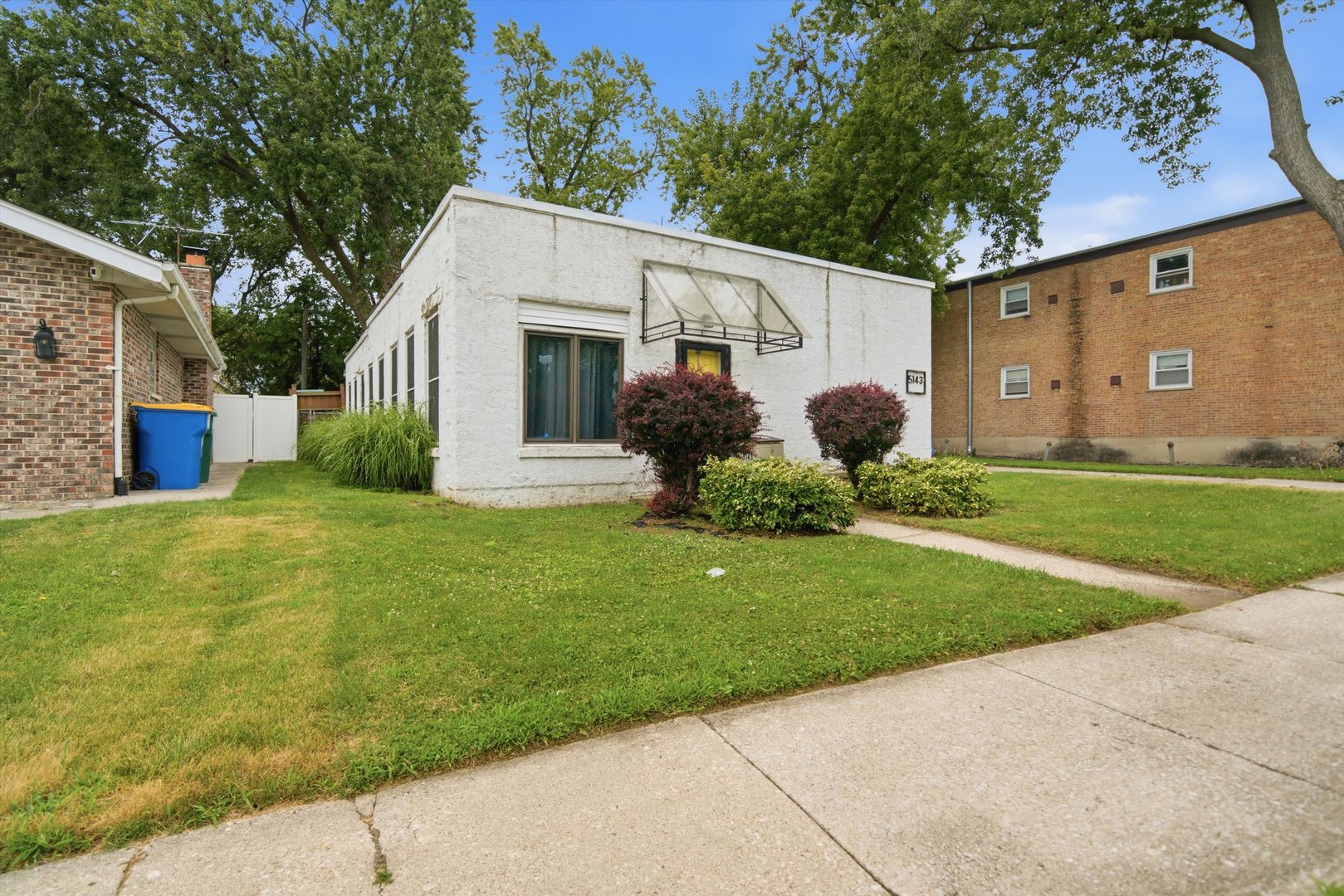 5143 Electric Avenue Property Photo 4