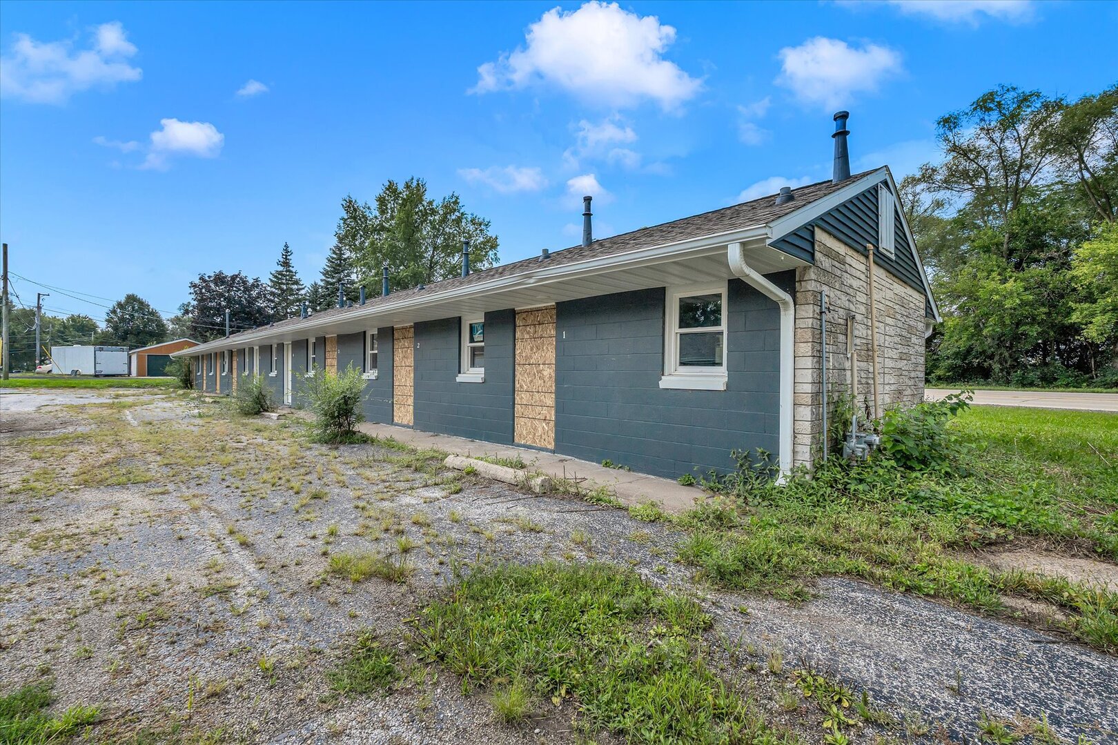 19051 13th Street Property Photo 7