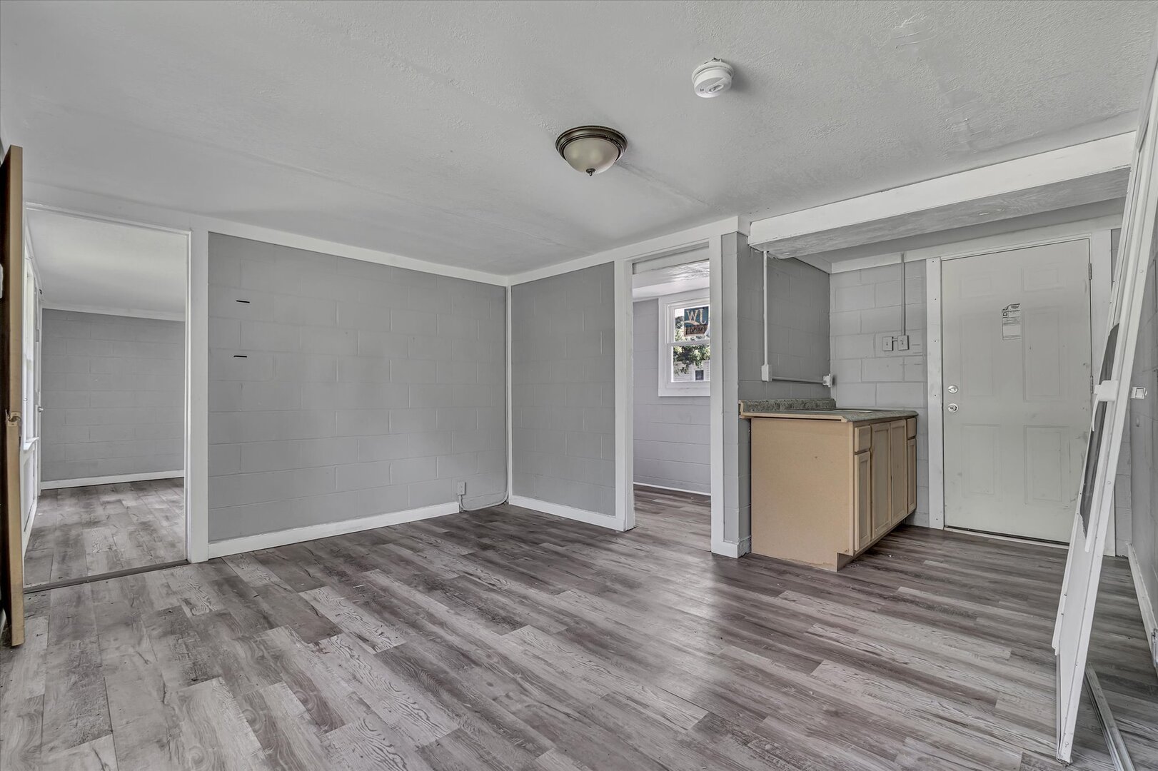 19051 13th Street Property Photo 17
