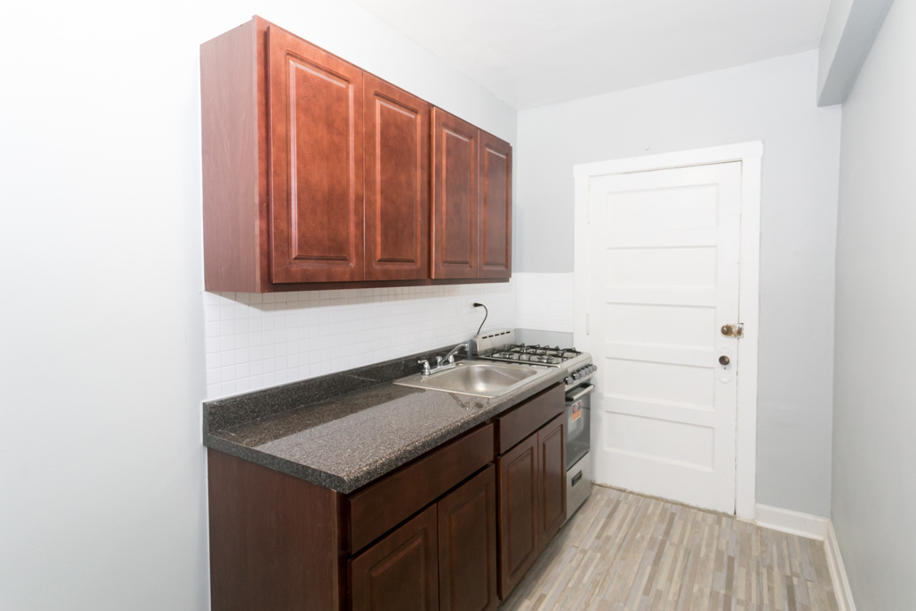 4608 N Beacon Street 1c Property Photo 2