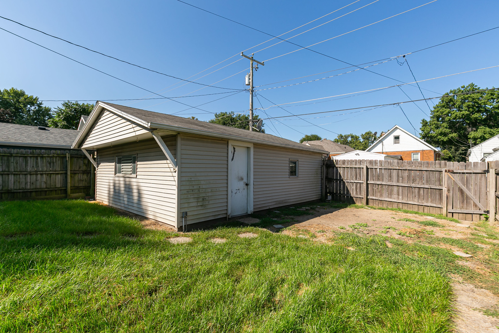 3110 Fair Avenue Property Photo 9