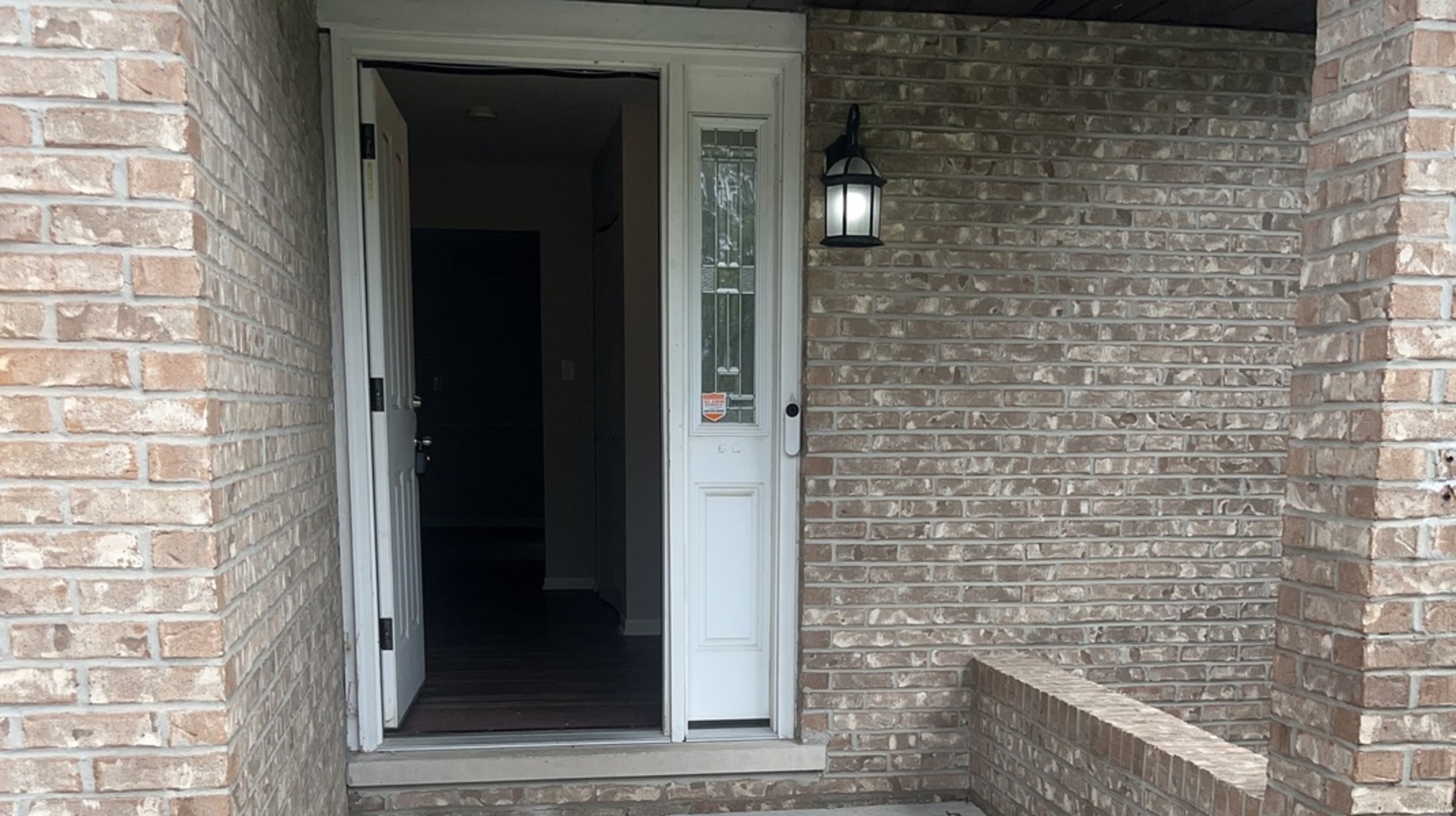 17007 Marilyn Drive Property Photo 2