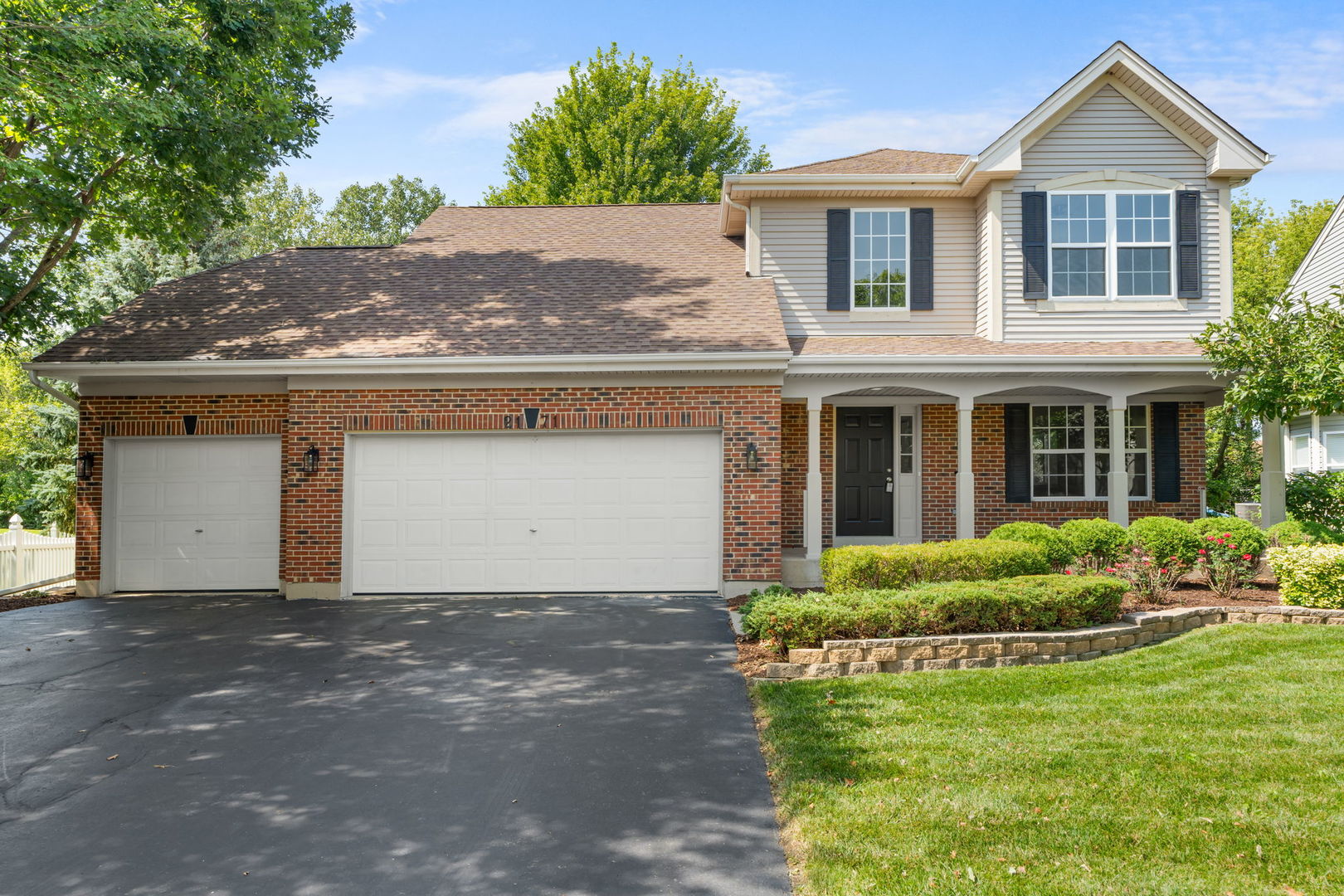 2171 Litchfield Lane Property Photo 1