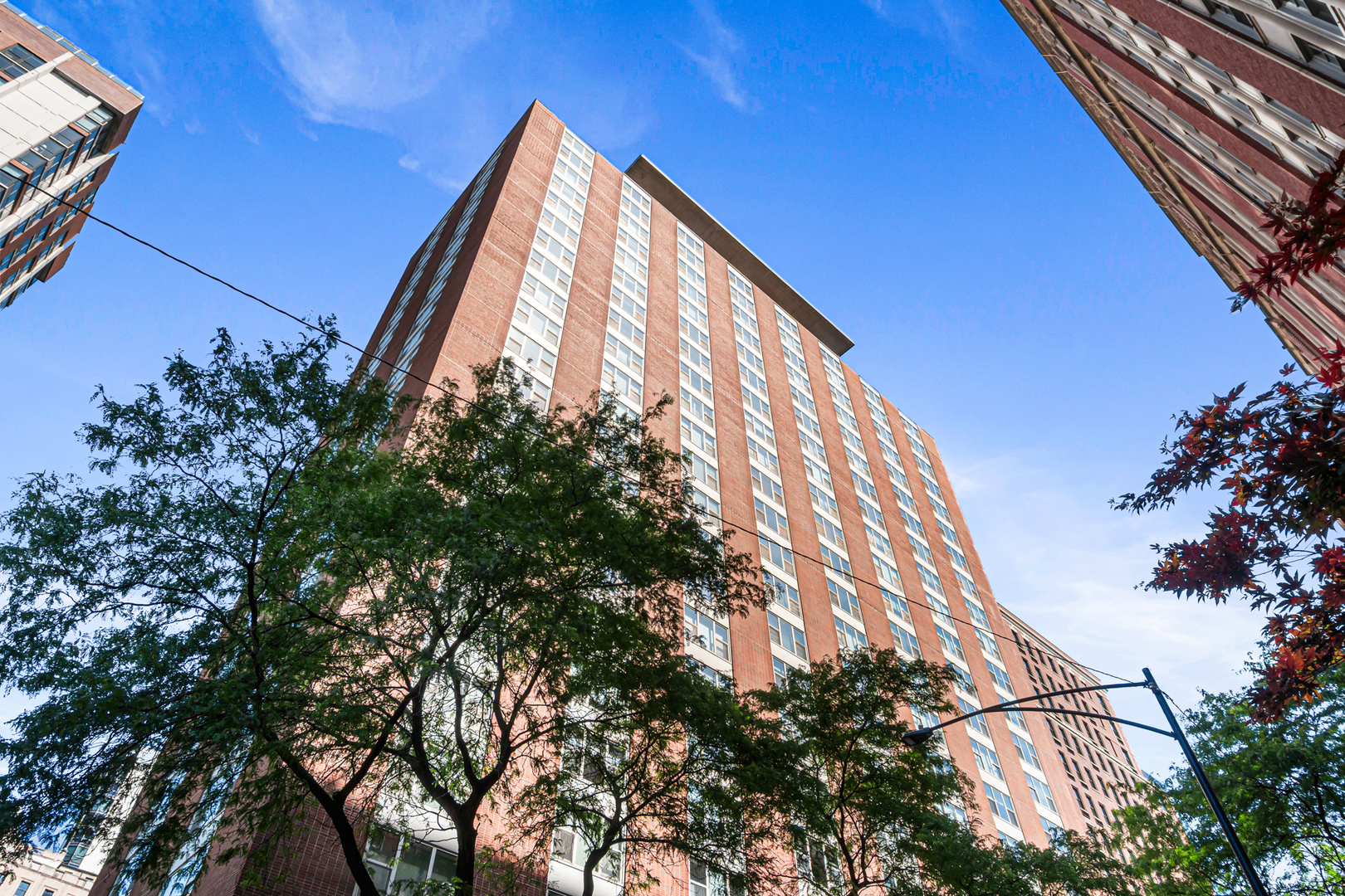 1325 N State Parkway 6d Property Photo