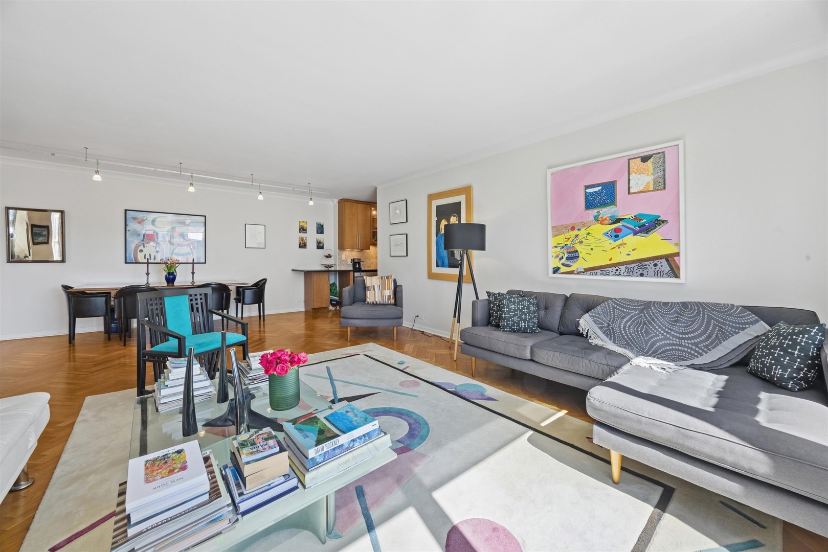 1325 N State Parkway 17c Property Photo 4