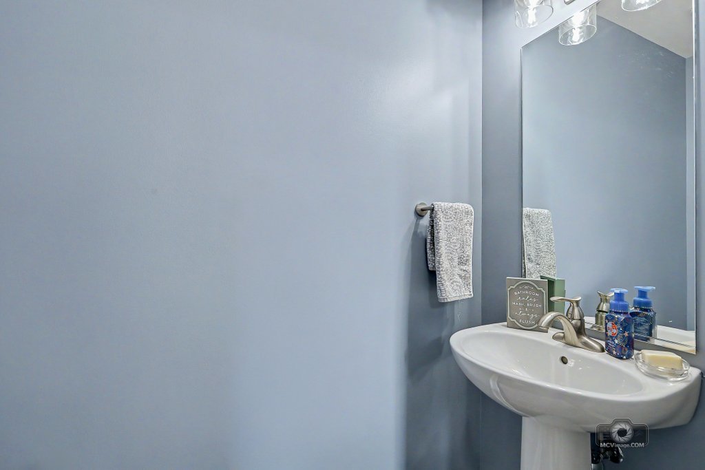 1116 Longwood Drive Property Photo 7