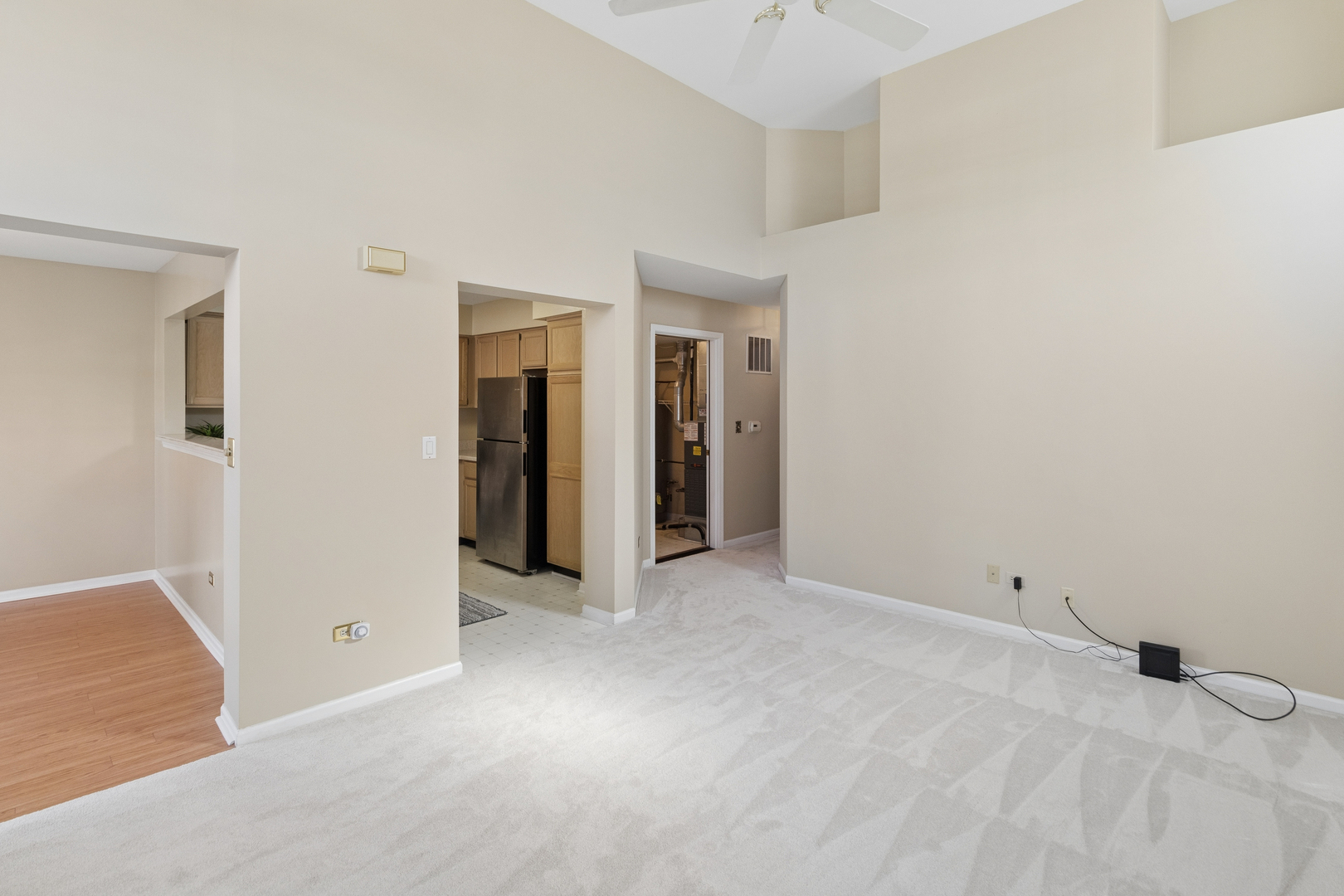 1907 N Silver Lake Road Property Photo 6