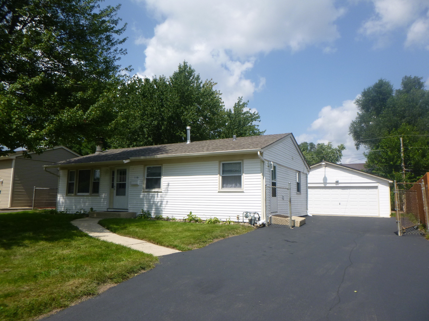 116 Del Rio Road Property Photo 1