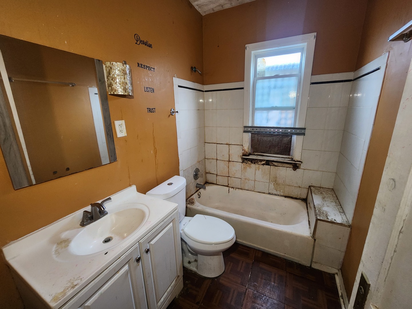 18 W 114th Street Property Photo 11