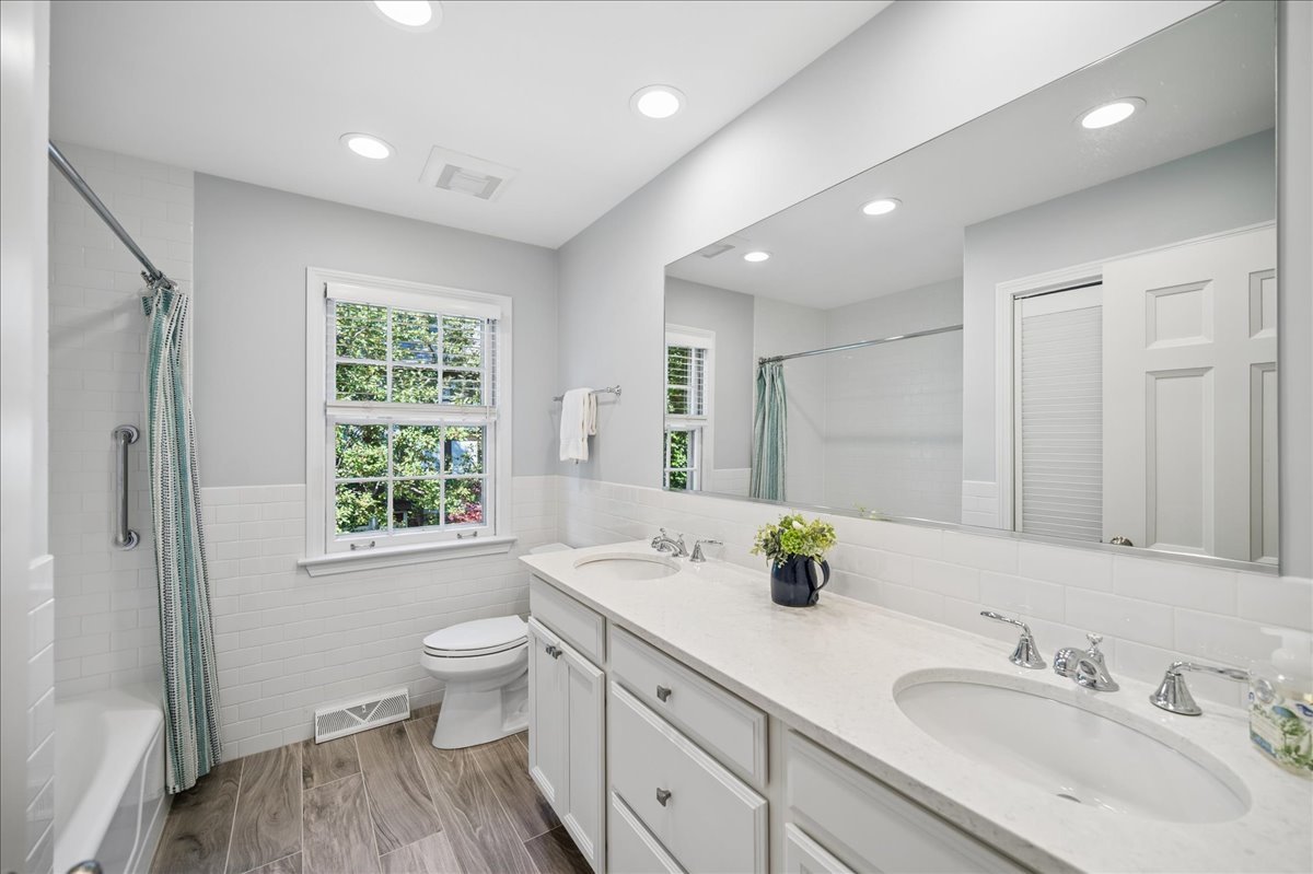 870 Prospect Avenue Property Photo 24