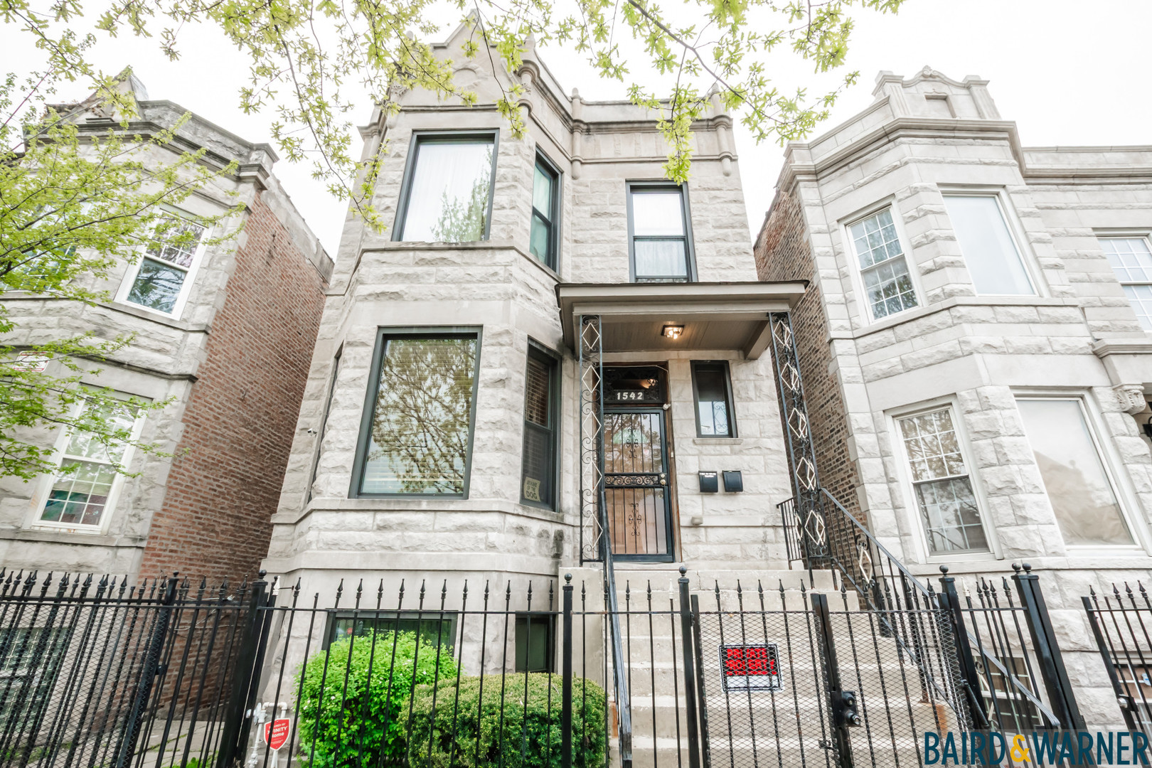 1542 S Drake Avenue Property Photo 1
