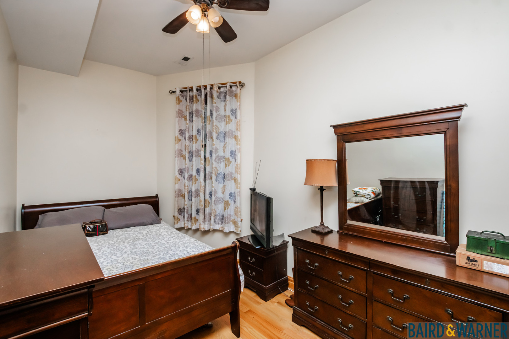 1542 S Drake Avenue Property Photo 12