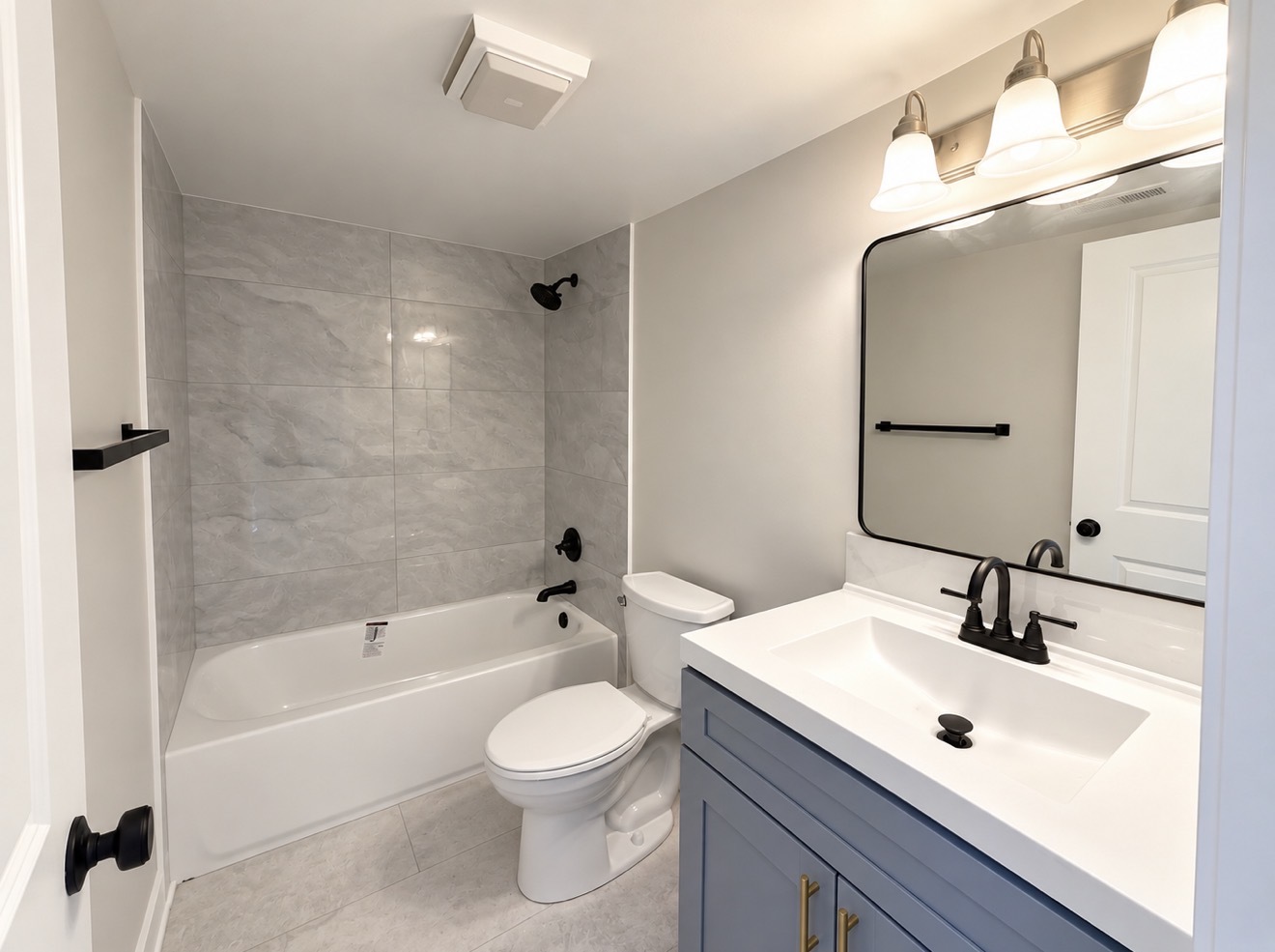 381 Oak Trails Road 201 Property Photo 6