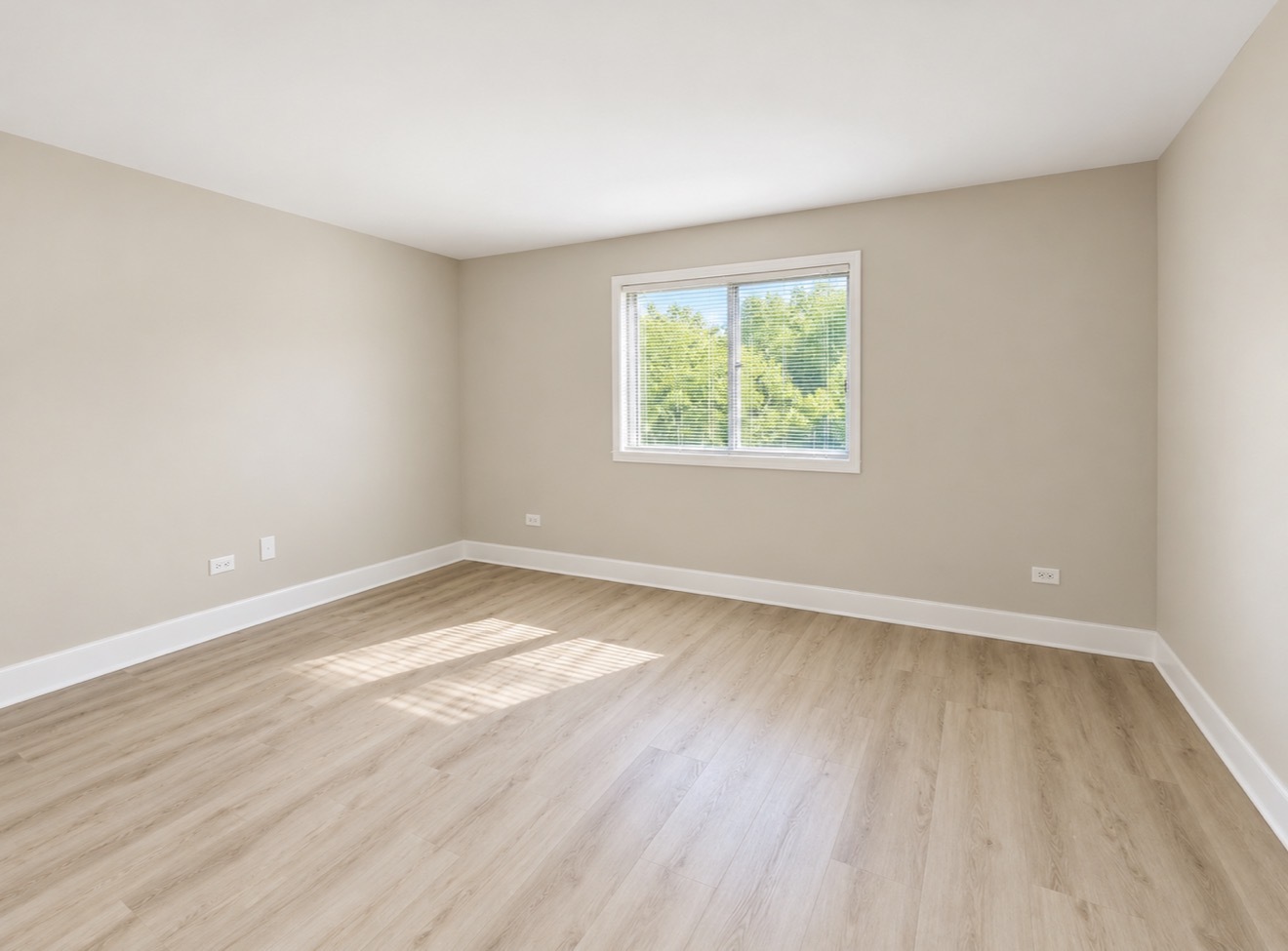 381 Oak Trails Road 201 Property Photo 7
