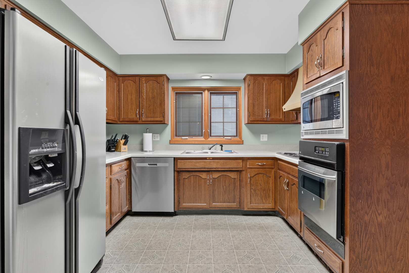 1109 Lancaster Avenue Property Photo 7