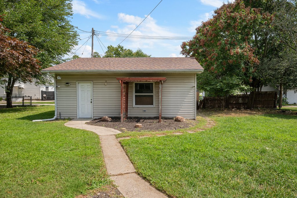 2217 15 1/2 Street Property Photo 46