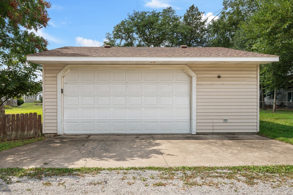 2217 15 1/2 Street Property Photo 47
