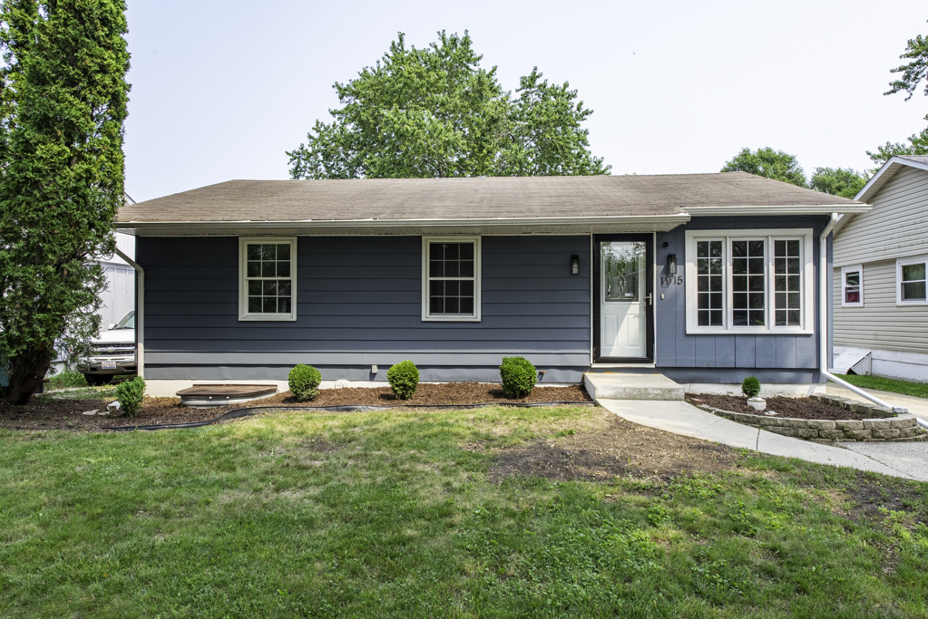 1915 Joppa Avenue Property Photo 1