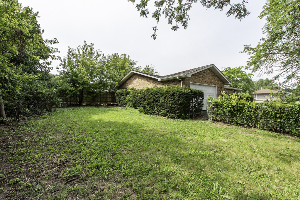 2715 Hyde Park Avenue Property Photo 13
