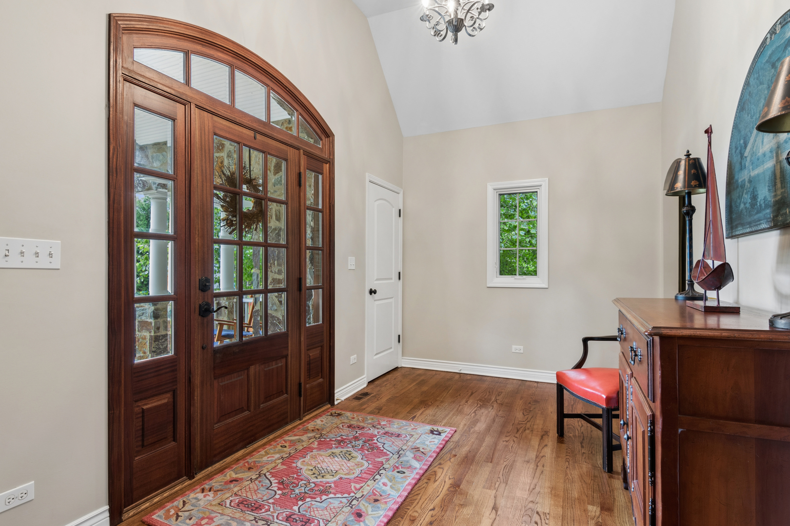2112 2nd Street Property Photo 4