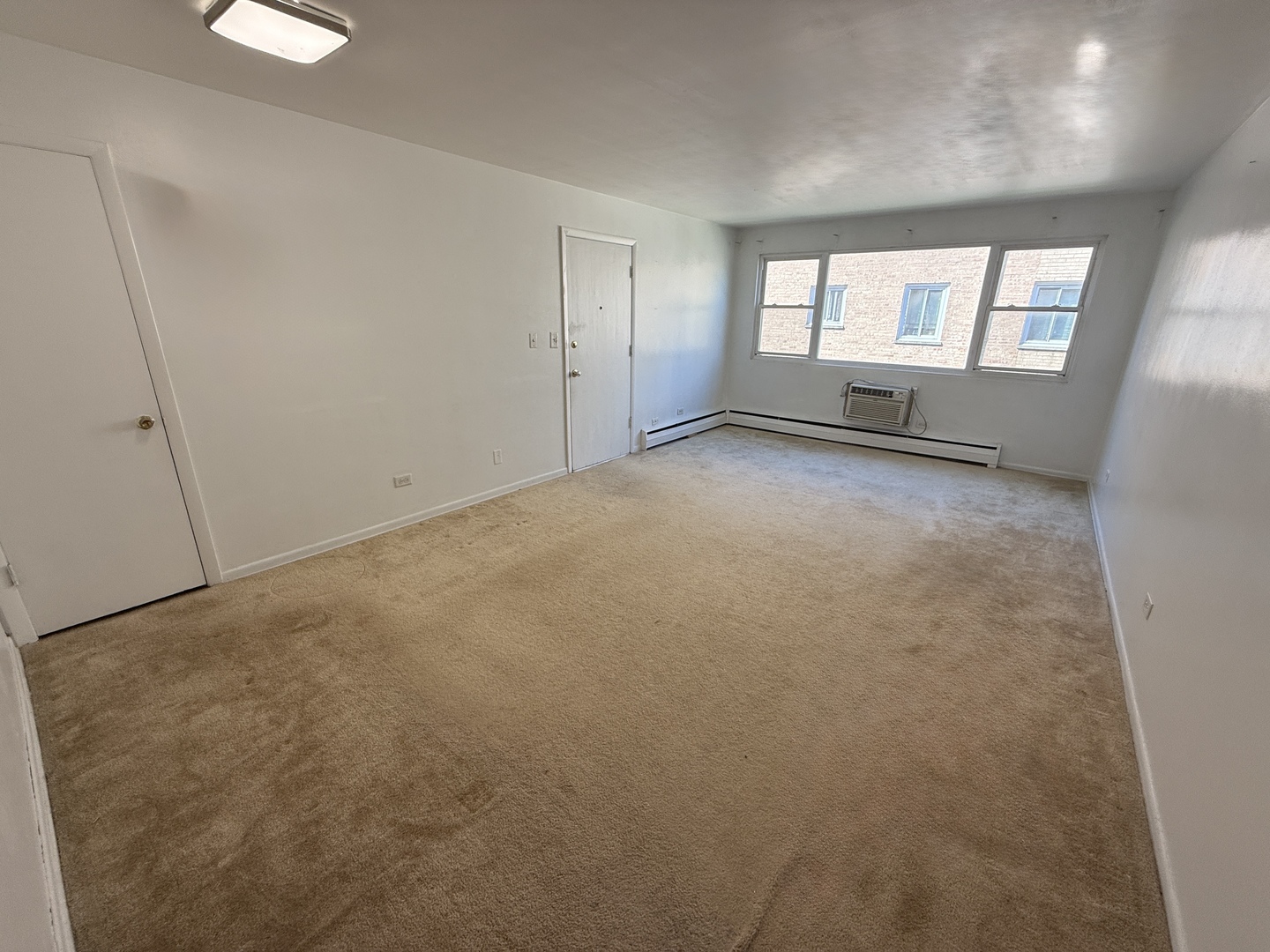 8030 Knox Avenue 2e Property Photo 8