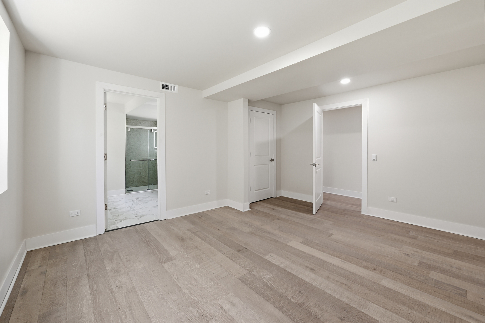 6335 N Magnolia Avenue G Property Photo 14