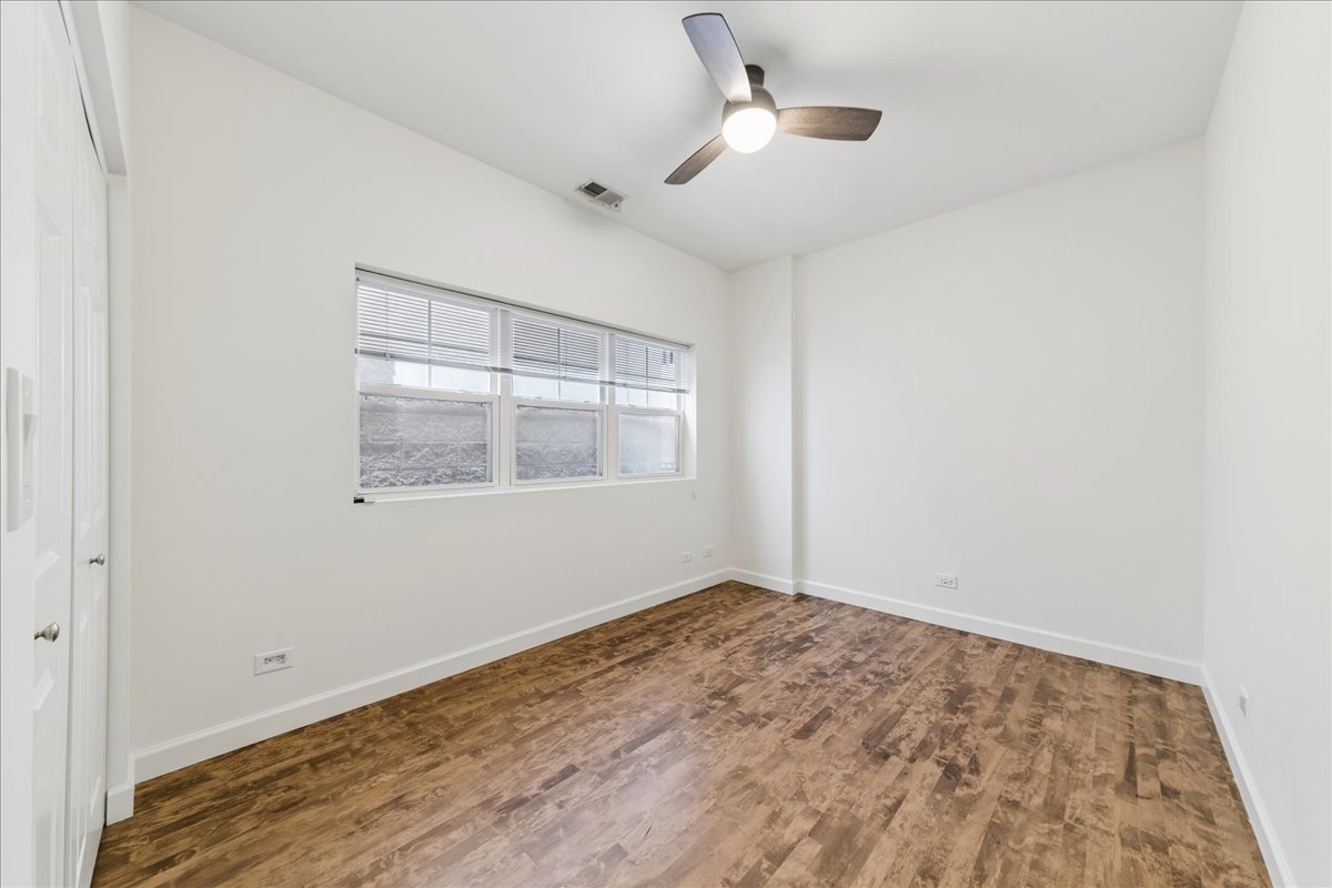 1046 W Fulton Market 3 Property Photo 10