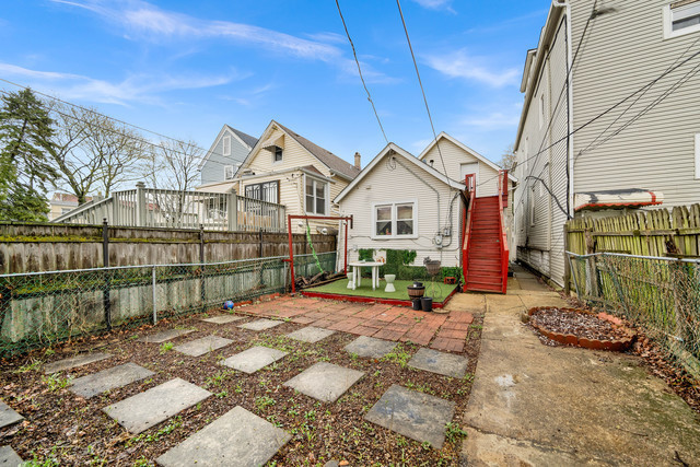 4208 S Artesian Avenue Property Photo 17