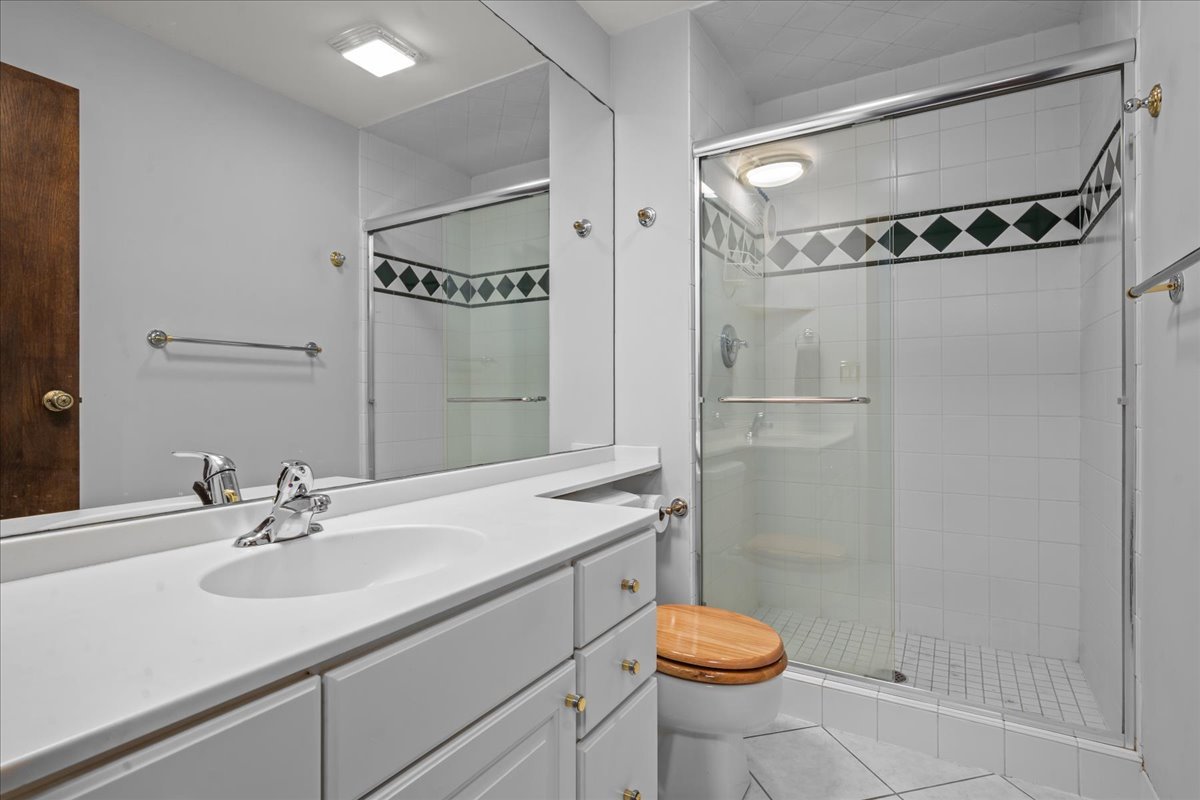711 Quassey Avenue Property Photo 26