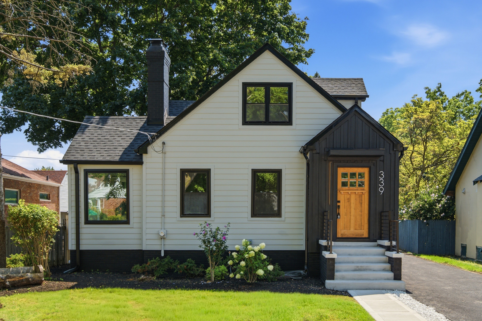 339 Prairie Avenue