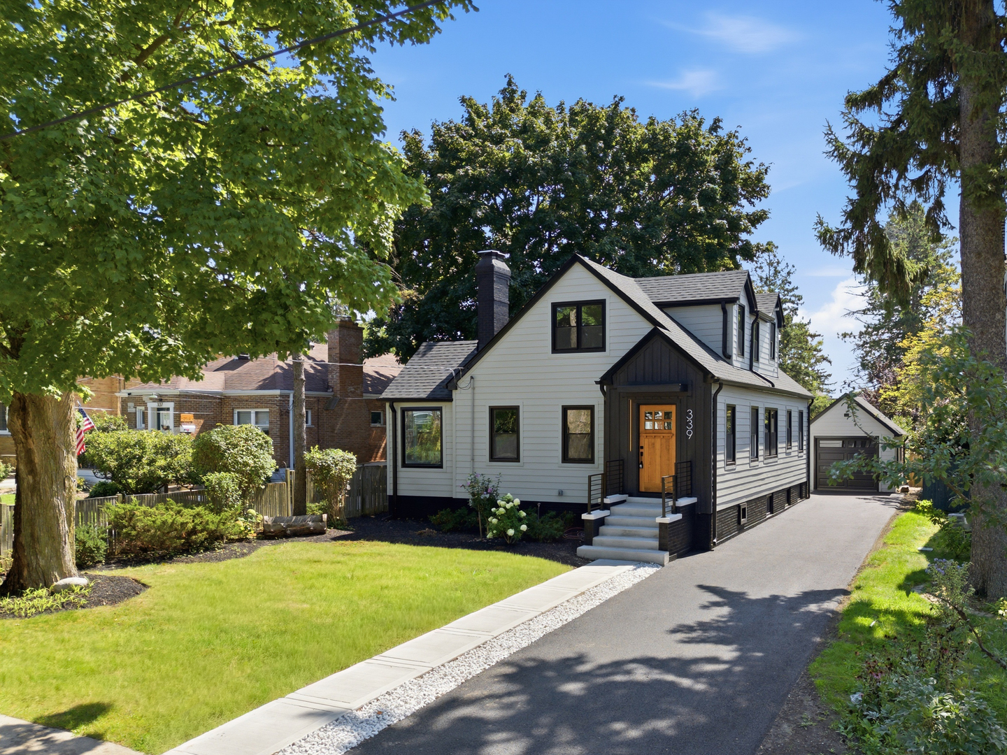 339 Prairie Avenue Property Photo 2