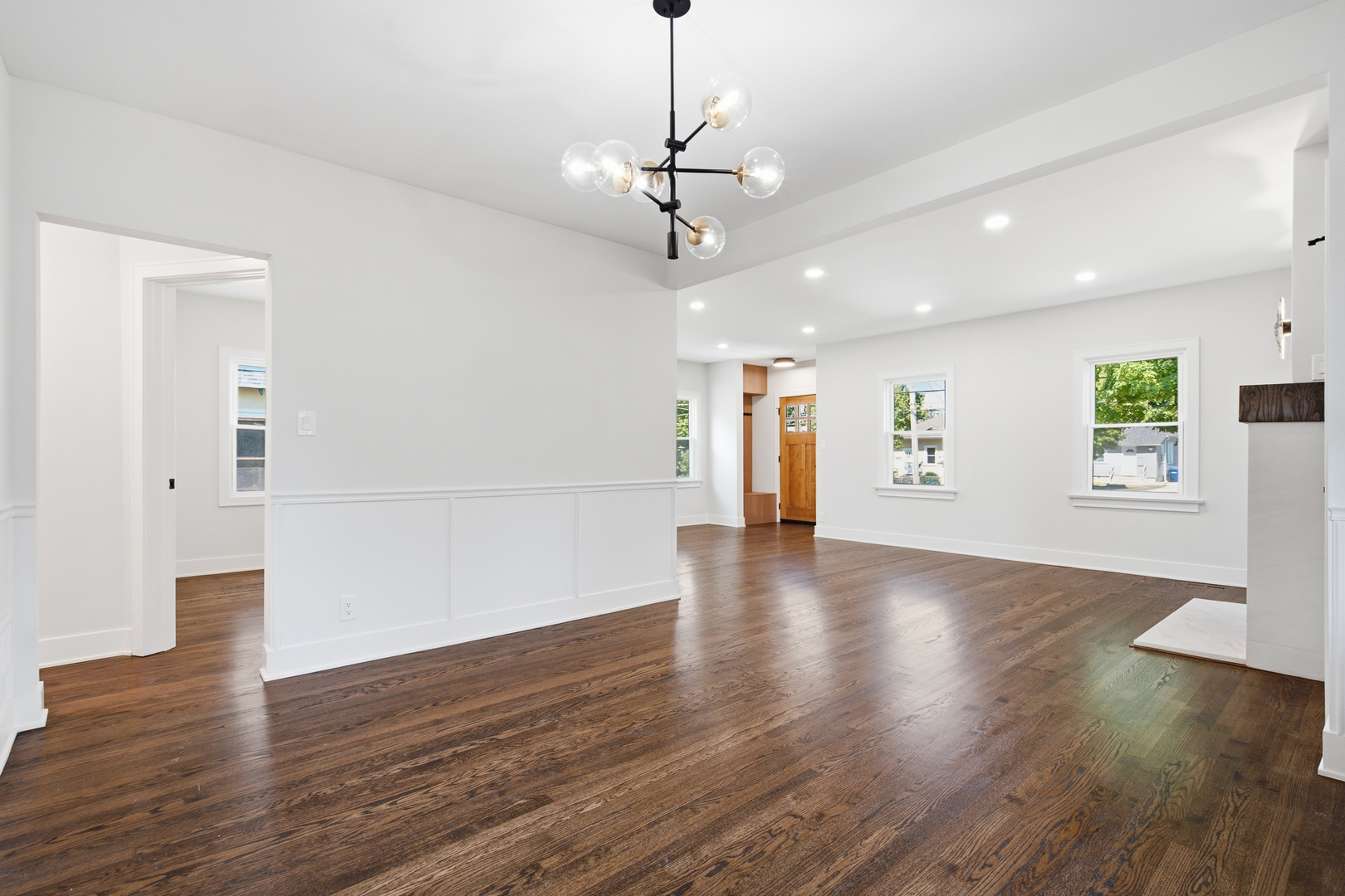 339 Prairie Avenue Property Photo 15