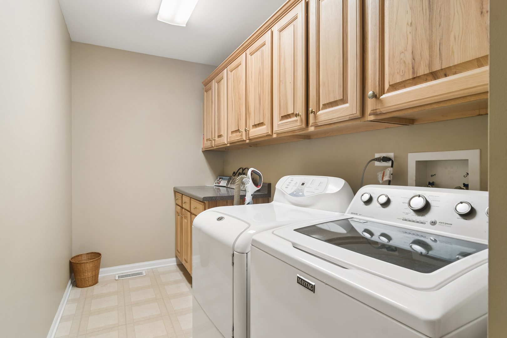 2362 Nantucket Lane Property Photo 15