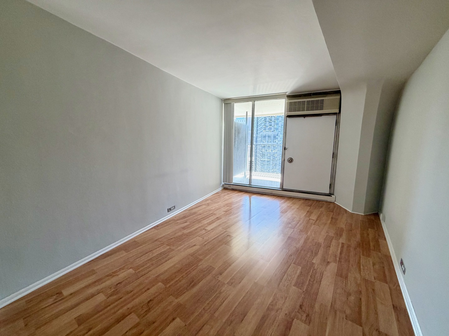 300 N State Street 2235 Property Photo 12