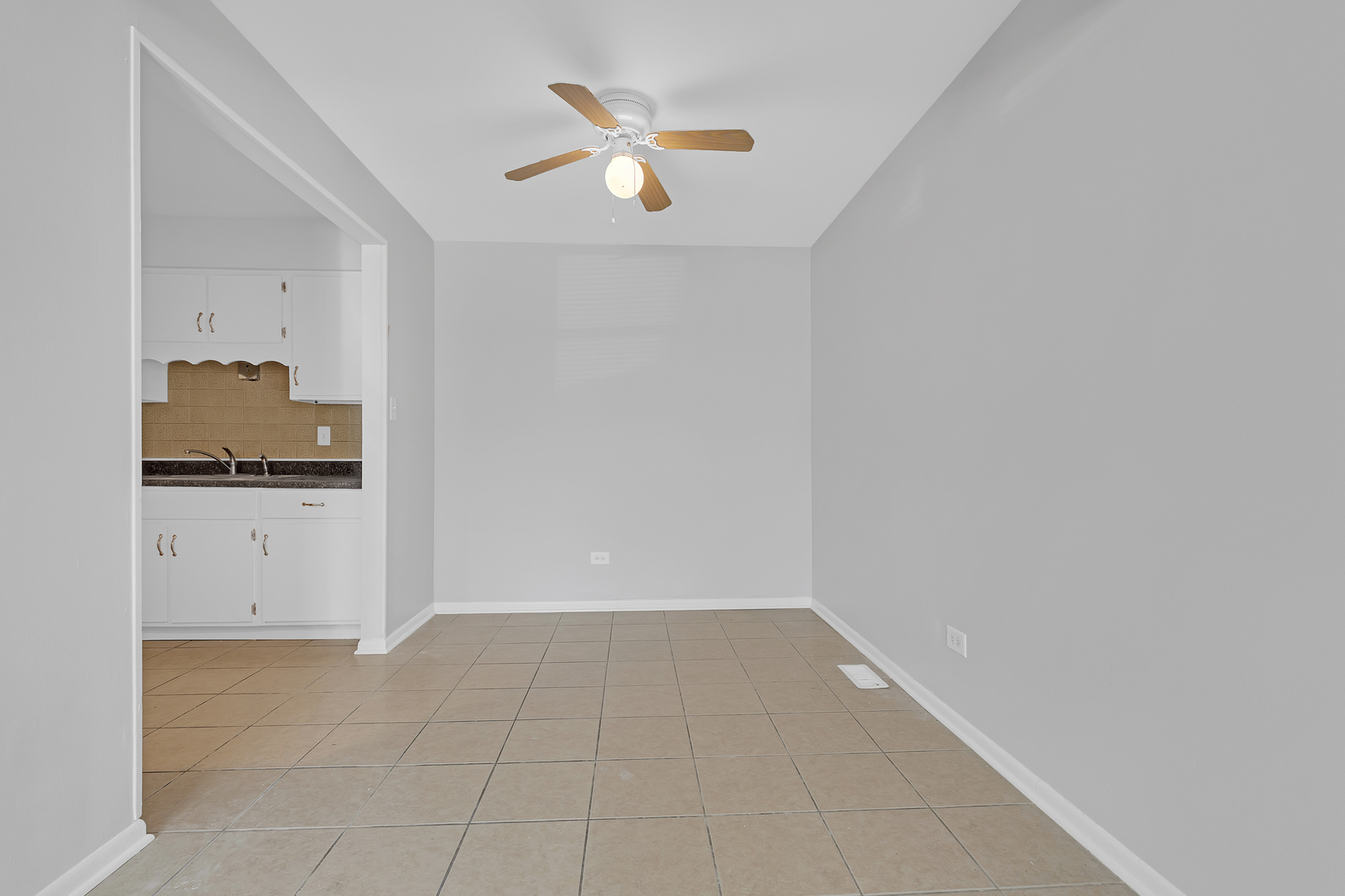 4141 191st Court Property Photo 11