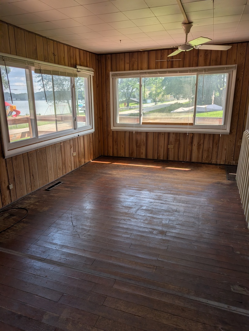 3815 W Lake Shore Drive Property Photo 4