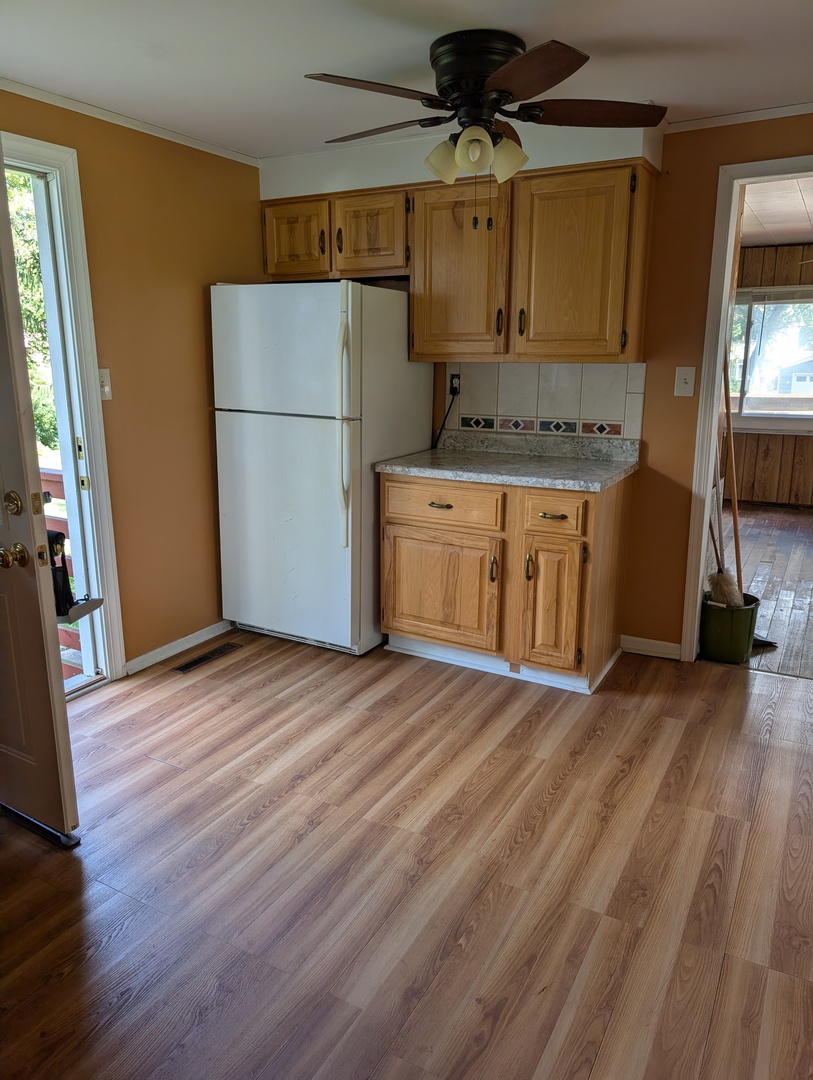 3815 W Lake Shore Drive Property Photo 9