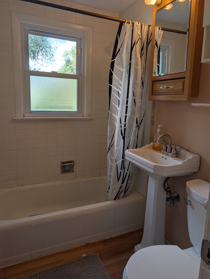 3815 W Lake Shore Drive Property Photo 12